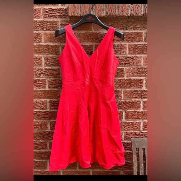 Red dress size 8 - Picture 1 of 1